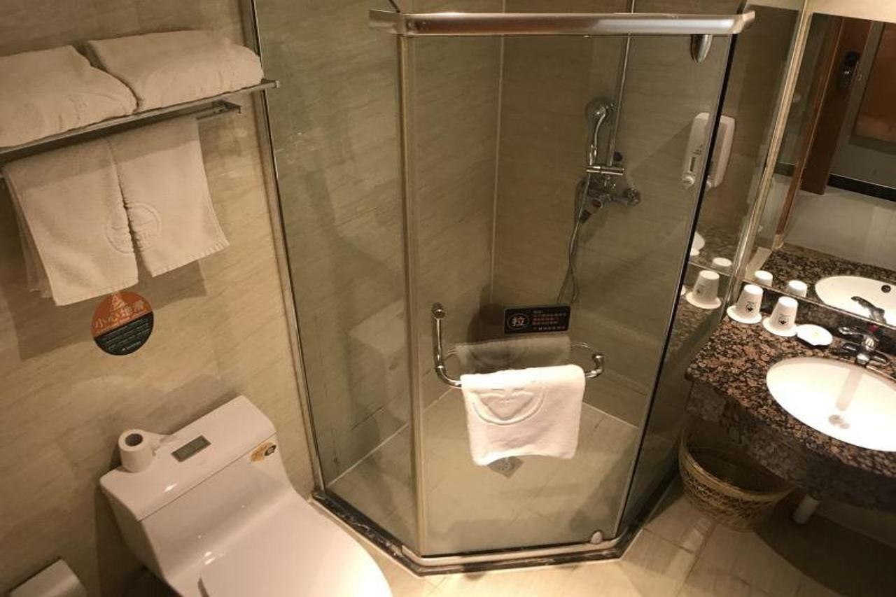 Greentree Inn Jiangsu Wuxi Jiangyin Zhouzhuang Shiji Avenue Business Hotel Eksteriør billede