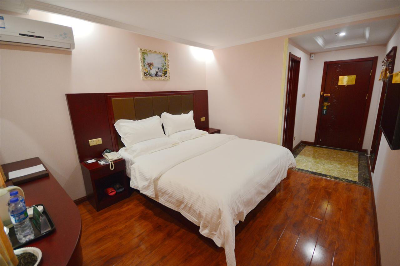 Greentree Inn Jiangsu Wuxi Jiangyin Zhouzhuang Shiji Avenue Business Hotel Eksteriør billede